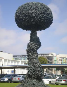 chain reaction sculpture